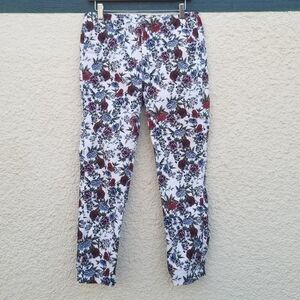 Zara Basic white floral cropped pants size 6